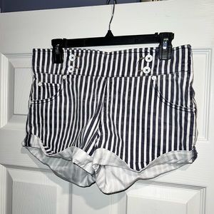 free people size 26 shorts